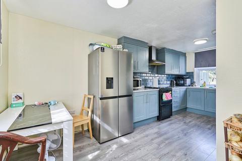 3 bedroom semi-detached house for sale, Ecclestone Road, Wednesfield, West Midlands, WV11