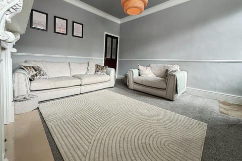 3 bedroom terraced house for sale, First Street, Bradford BD12