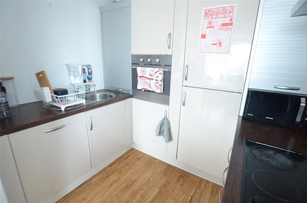 Apartment in Merseyside - More