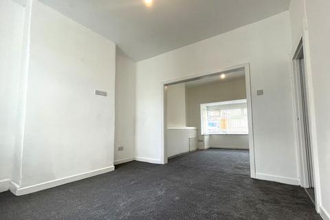 2 bedroom semi-detached house to rent, Tulketh Street, Southport PR8