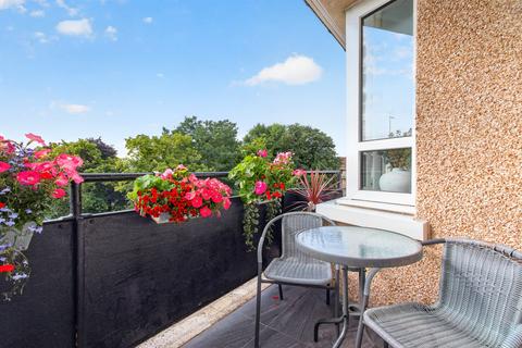 2 bedroom flat for sale, Windhill Crescent, Glasgow