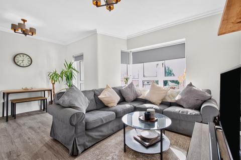 2 bedroom flat for sale, Windhill Crescent, Glasgow
