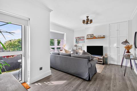 2 bedroom flat for sale, Windhill Crescent, Glasgow