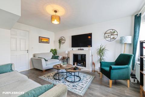 3 bedroom townhouse for sale, Chalk Hill Road, Houghton le Spring, DH4