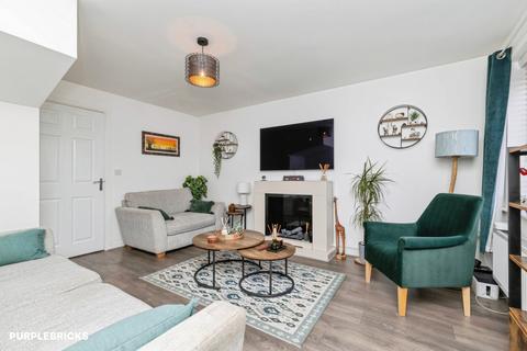 3 bedroom townhouse for sale, Chalk Hill Road, Houghton le Spring, DH4