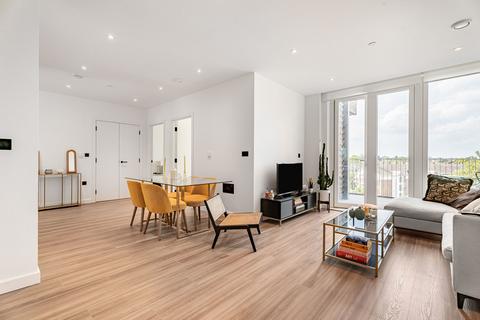 2 bedroom apartment for sale, Stamford Road, London, N15