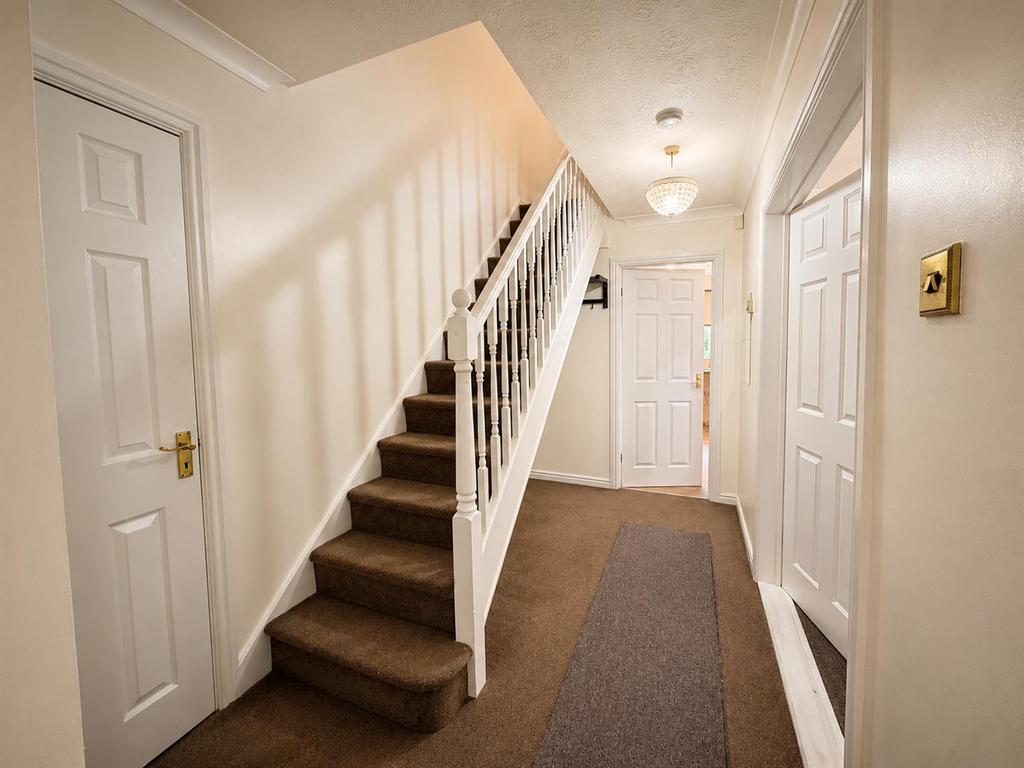 House in Nottingham - View 4