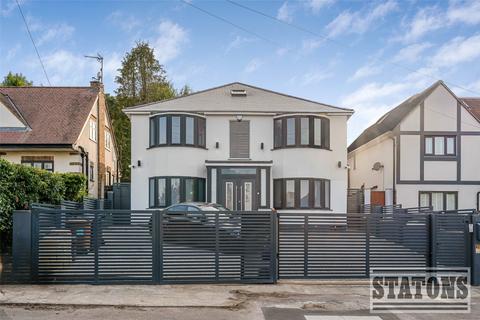 6 bedroom detached house for sale, Plough Hill, Cuffley, Potters Bar, Hertfordshire, EN6