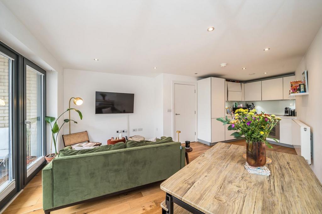 Apartment in London - View 3
