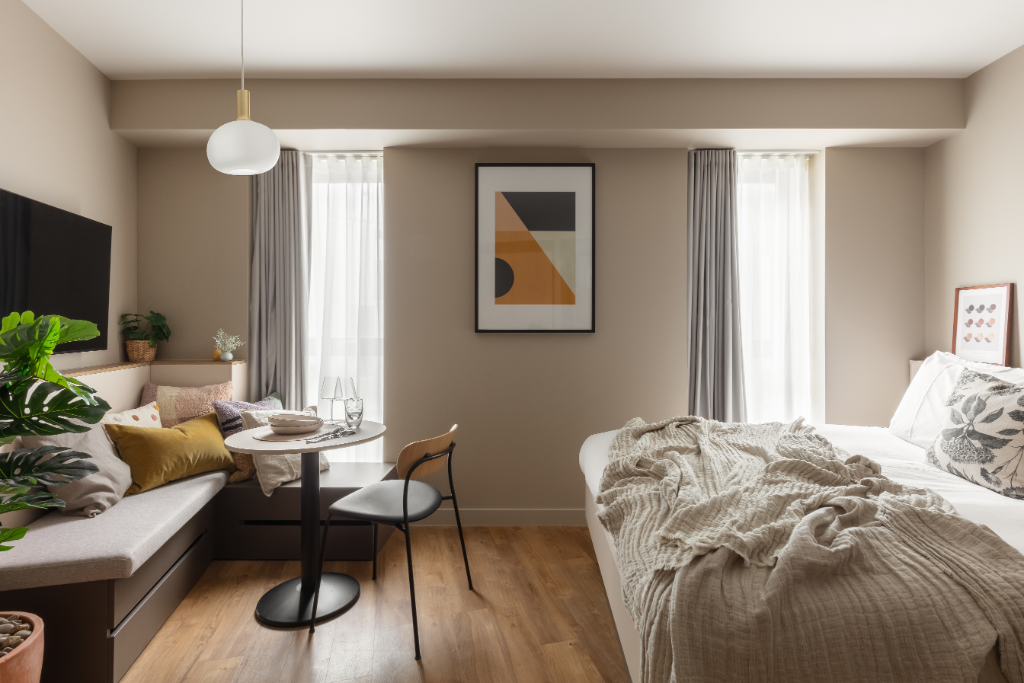 Apartment in Wembley, London - View 5