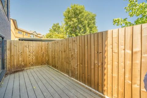 1 bedroom flat for sale, Longley Road, London SW17