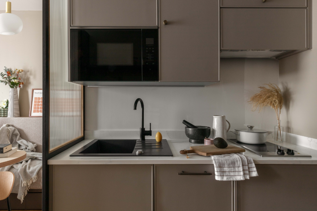 Apartment in Wembley, London - View 3