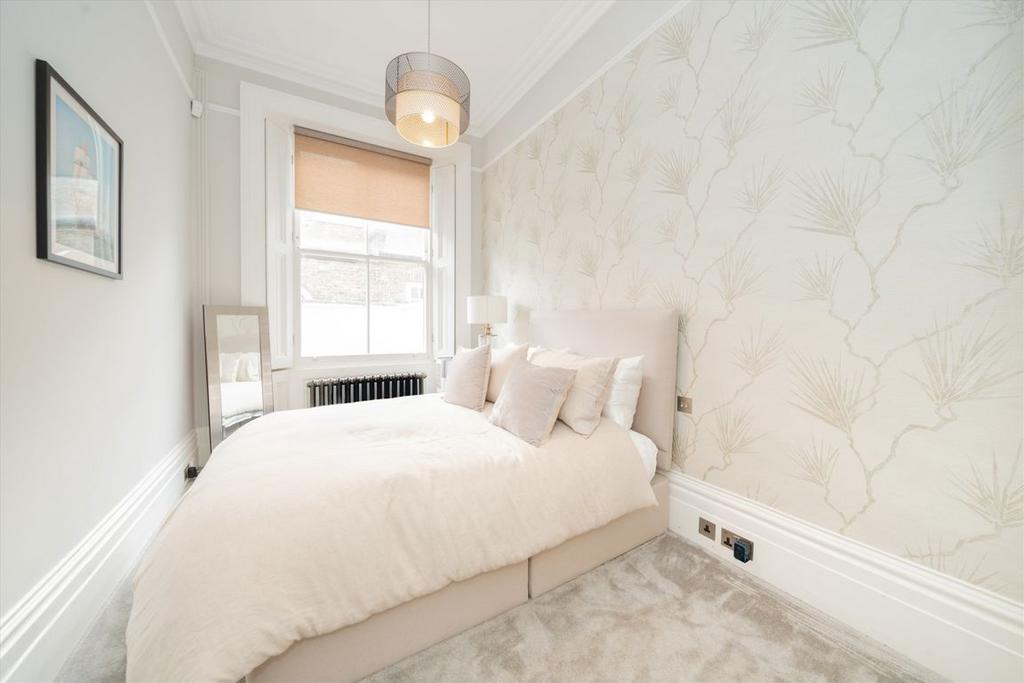 Apartment in London - More