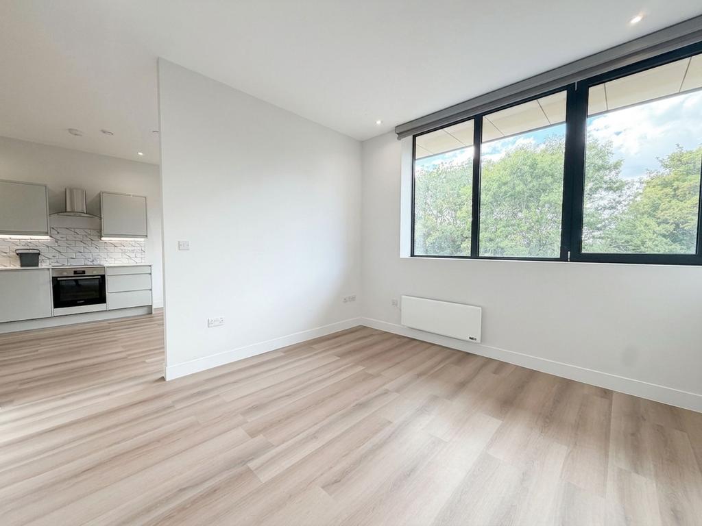 House in Greater London - View 4