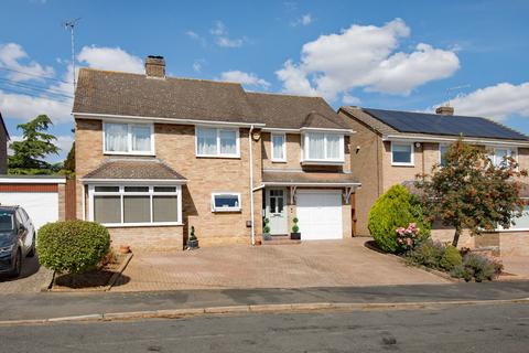 4 bedroom detached house for sale, Cardigan Road, Kettering NN14