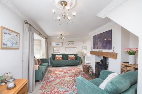 4 bedroom detached house for sale, Cardigan Road, Kettering NN14