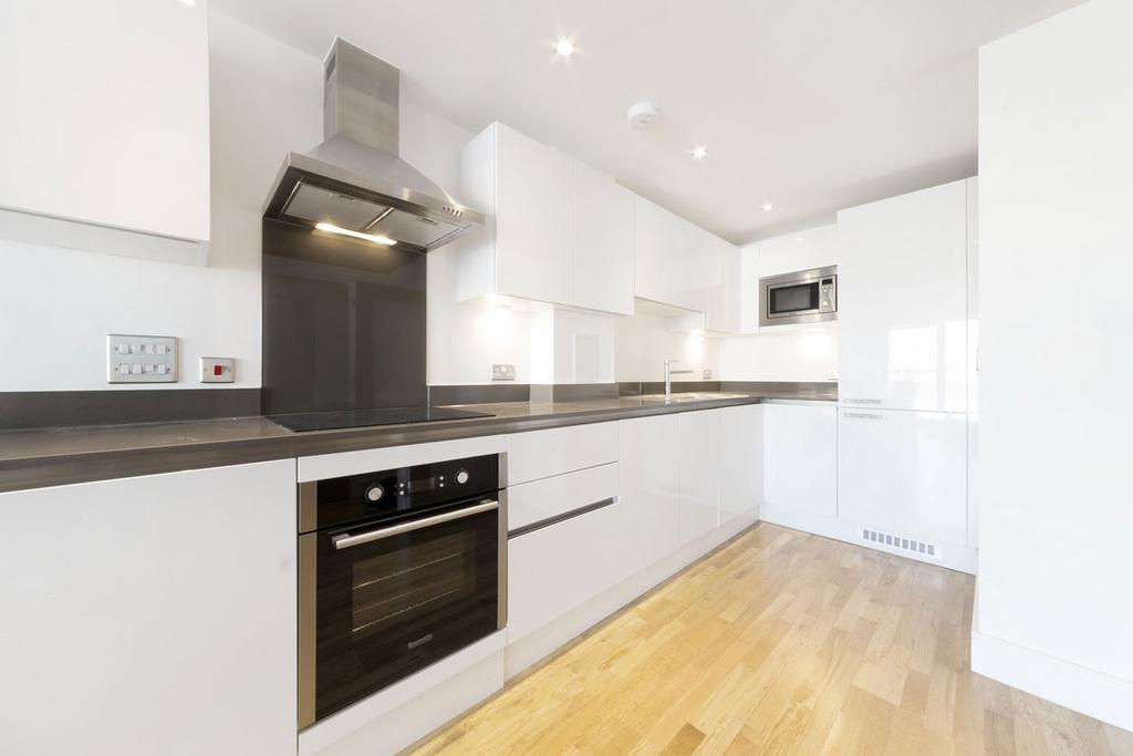 Apartment in Greenwich - More
