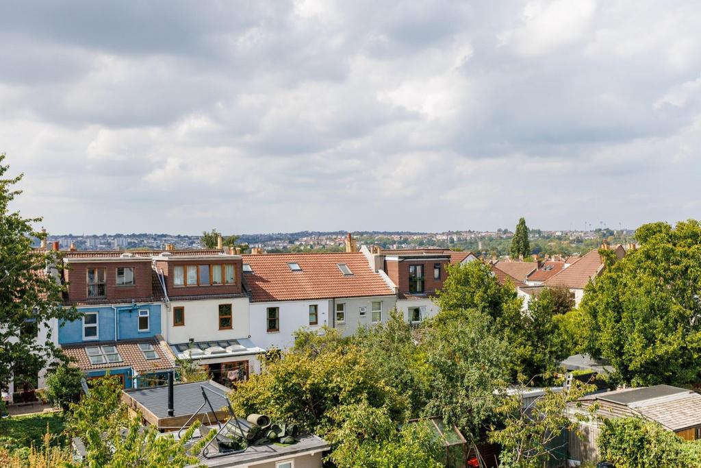 House in Bristol - View 5