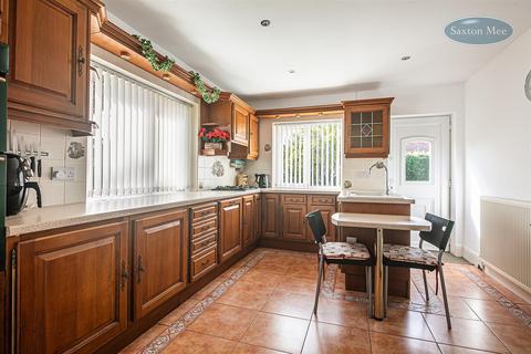 2 bedroom detached bungalow for sale, Myers Grove Lane, Stannington, Sheffield