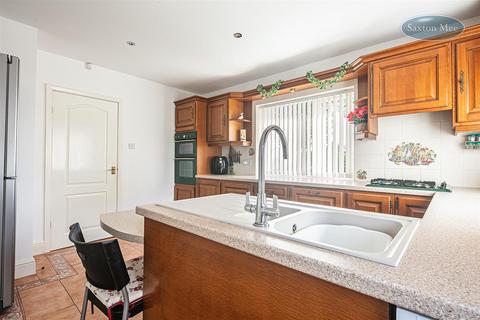 2 bedroom detached bungalow for sale, Myers Grove Lane, Stannington, Sheffield