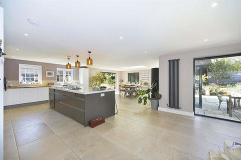 5 bedroom detached house for sale, The Common, Dunsfold, Godalming