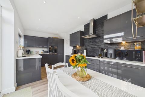 3 bedroom semi-detached house for sale, Worksop Road, Sheffield S26