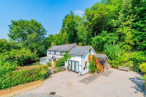 3 bedroom cottage for sale, Pont Robert, Meifod
