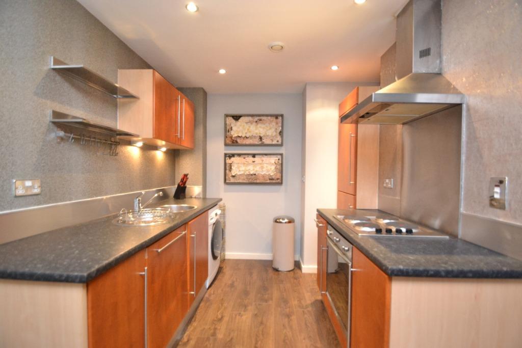 Apartment in Leeds - More