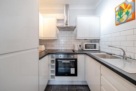 undefined, Fishers Lane, Chiswick, London, W4