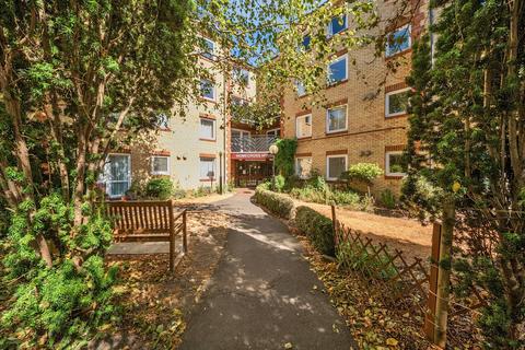 undefined, Fishers Lane, Chiswick, London, W4