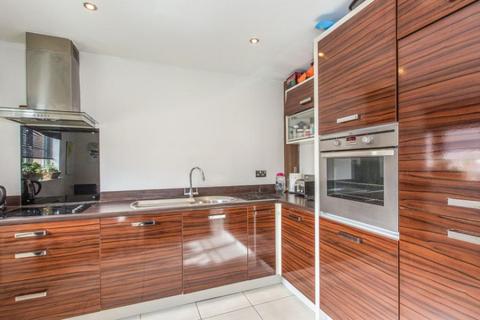 2 bed flat/apartment for rent in Home Park Drive, Chorley, PR7