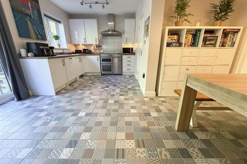 5 bedroom townhouse for sale, River Bank, Oughtibridge, S35