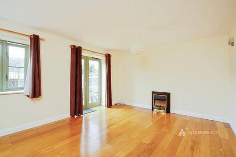 2 bedroom semi-detached house to rent, Merton Road, Bicester OX25