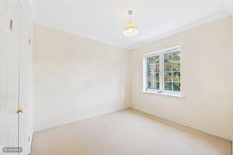3 bedroom terraced house to rent, Beechfield Place, Maidenhead, Berkshire, SL6