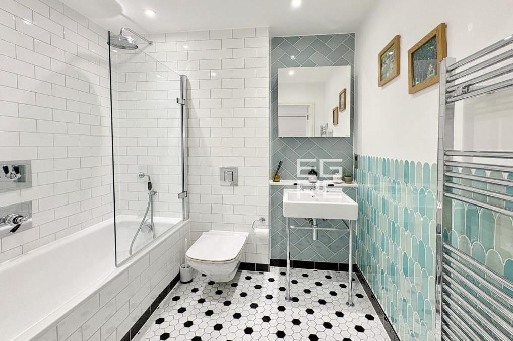 Apartment in London - View 3