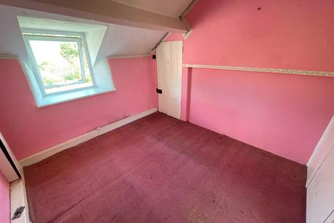 4 bedroom farm house for sale, Pen Y Platt, Gwyddelwern, Corwen