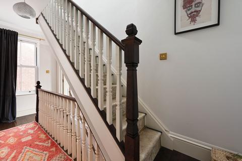 undefined, Peabody Road, Farnborough, GU14