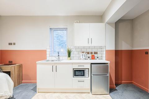 Studio to rent, Room 5, 125 Mayors Walk West Town, Peterborough, Cambridgeshire
