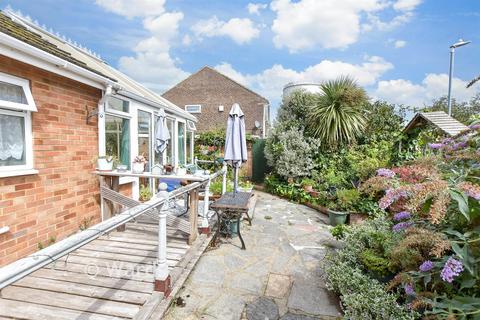 2 bedroom detached bungalow for sale, Chestnut Drive, Broadstairs CT10