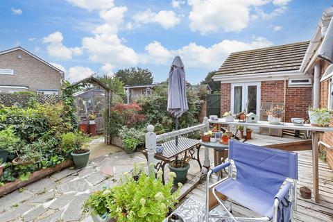 2 bedroom detached bungalow for sale, Chestnut Drive, Broadstairs CT10