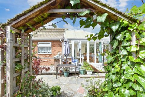 2 bedroom detached bungalow for sale, Chestnut Drive, Broadstairs CT10