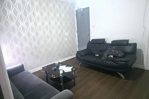 4 bedroom terraced house for sale, Farndon Road, Birmingham B8