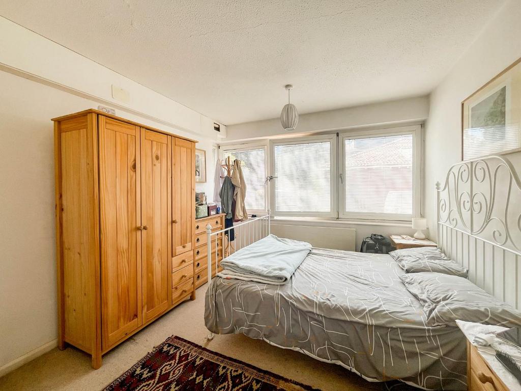 Apartment in Cambridge - View 4