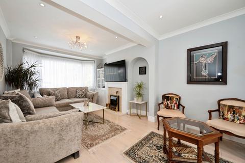 3 bedroom terraced house for sale, Buckland Way, Worcester Park, KT4