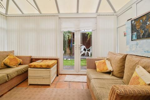 4 bedroom end of terrace house for sale, Bournemouth Avenue, Middlesbrough