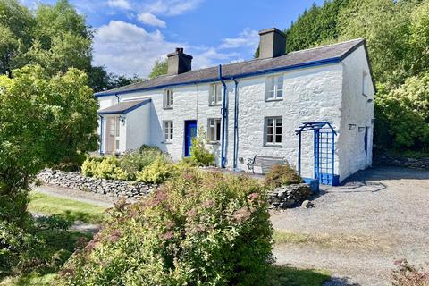4 bedroom detached house for sale, Penmachno