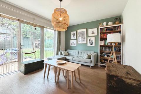 undefined, Seaton Crescent, BS4 1FX