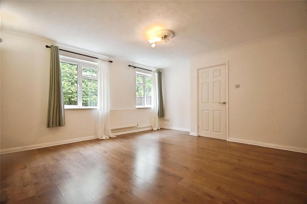 House in Purley on Thames, West Berkshire - View 3