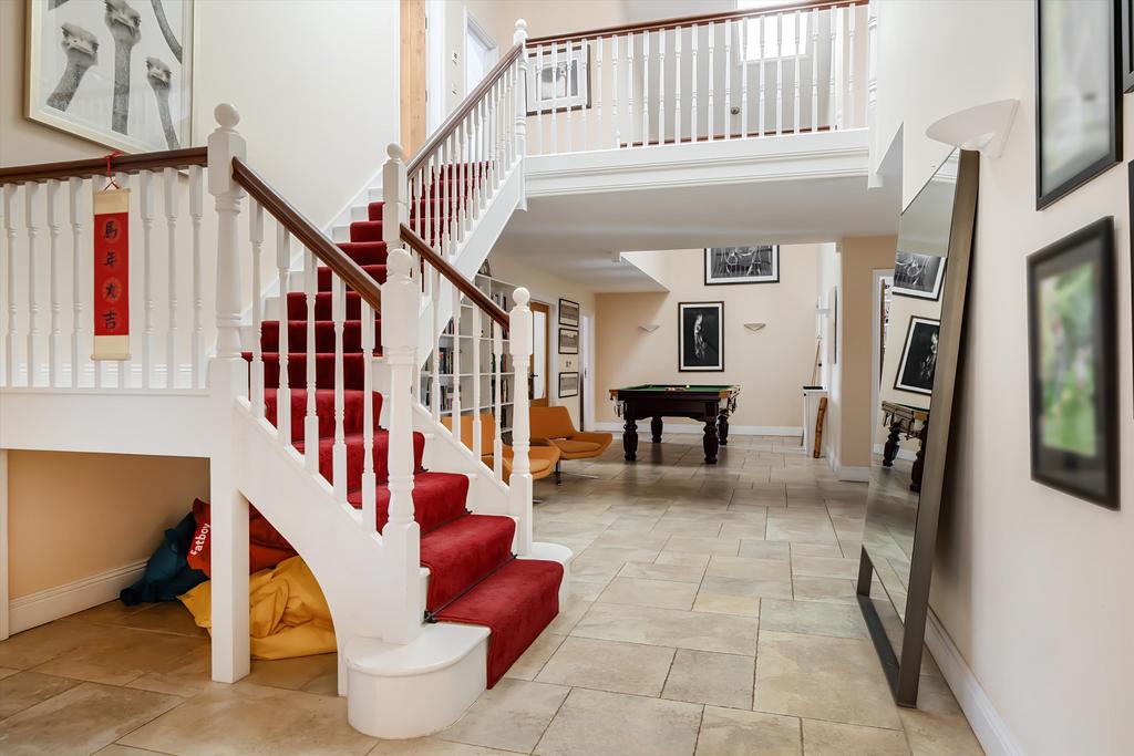 House in Salisbury - View 4