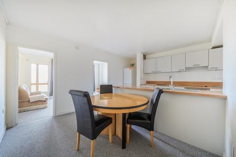 2 bedroom flat to rent, Renaissance Walk Greenwich SE10